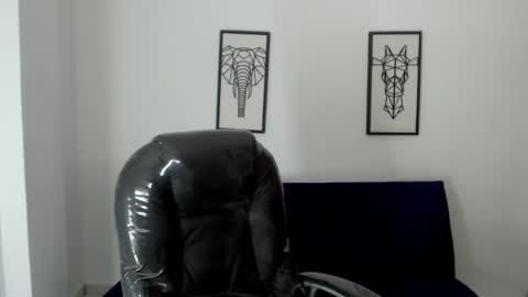 KARLYE online show from December 7, 4:53 am