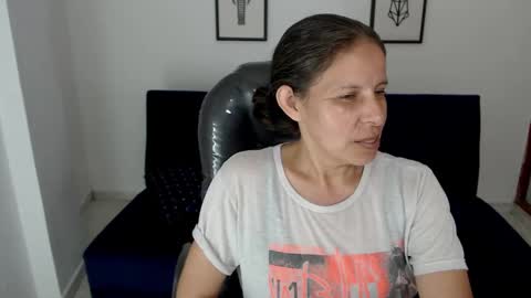 KARLYE online show from December 11, 12:02 am