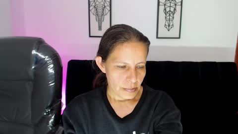 KARLYE online show from February 4, 6:04 am