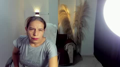 KARLYE online show from April 26, 4:21 am