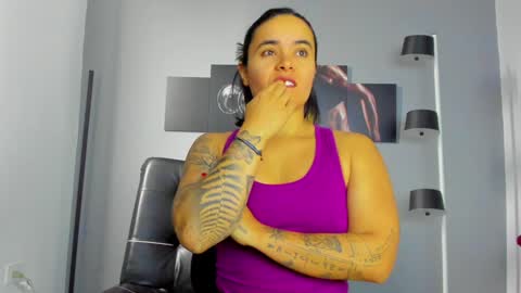   online show from December 19, 2:13 pm