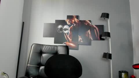   online show from December 31, 2:47 pm