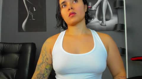   online show from May 11, 7:22 pm