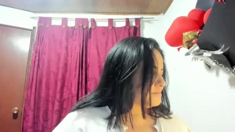 Snapshot of karol103900 chatting on December 27, 7:14 pm Karol online show from December 27, 7:14 pm