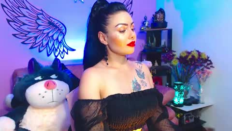 Karol Kenedy online show from March 6, 5:48 am