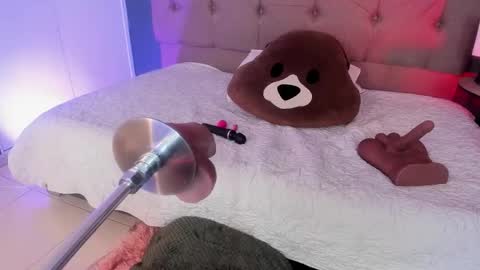 Snapshot of karol_page1 chatting on November 30, 3:54 am KAROL online show from November 30, 3:54 am