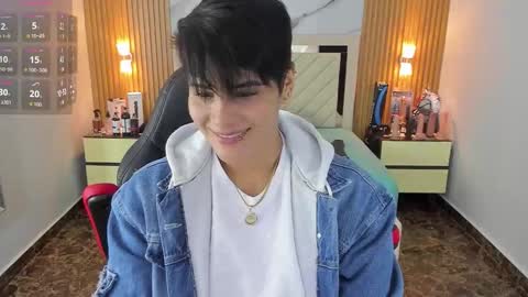 Karol and Luna online show from September 23, 2:47 am