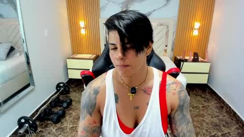 Snapshot of karolandluna chatting on May 13, 7:55 pm Karol and Luna online show from May 13, 7:55 pm