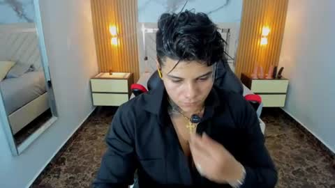 Snapshot of karolandluna chatting on June 9, 7:03 pm Karol and Luna online show from June 9, 7:03 pm