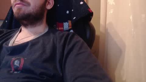 Snapshot of karolhorny96 chatting on December 23, 10:44 pm Karol  online show from December 23, 10:44 pm