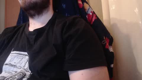 Snapshot of karolhorny96 chatting on December 27, 3:26 pm Karol  online show from December 27, 3:26 pm