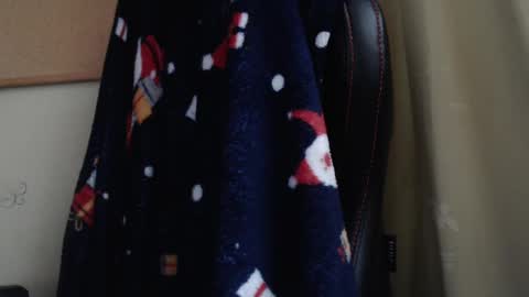 Snapshot of karolhorny96 chatting on January 7, 12:41 pm Karol  online show from January 7, 12:41 pm