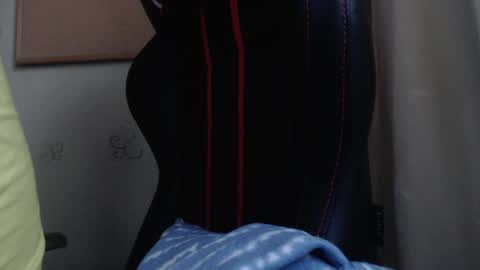 Snapshot of karolhorny96 chatting on January 20, 2:36 pm Karol  online show from January 20, 2:36 pm