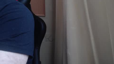 Snapshot of karolhorny96 chatting on January 31, 12:40 pm Karol  online show from January 31, 12:40 pm