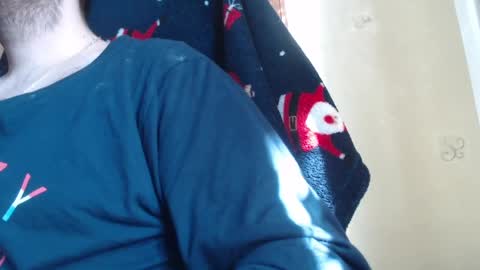 Snapshot of karolhorny96 chatting on February 22, 8:18 am Karol  online show from February 22, 8:18 am