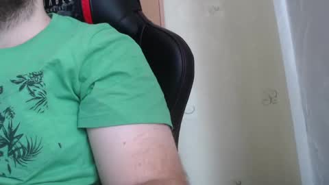 Snapshot of karolhorny96 chatting on February 23, 10:39 am Karol  online show from February 23, 10:39 am