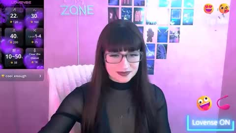 Caroline online show from December 23, 6:55 am