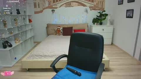 Snapshot of karolinablack chatting on February 12, 6:41 am Karolina online show from February 12, 6:41 am