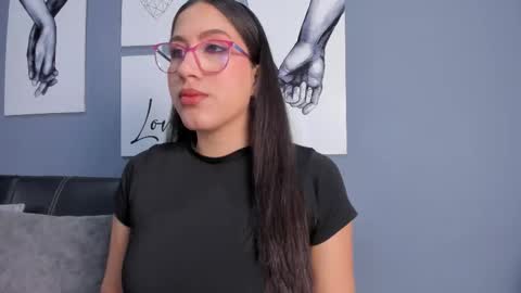 Snapshot of karoline21_ chatting on September 9, 12:26 pm Karoline  online show from September 9, 12:26 pm