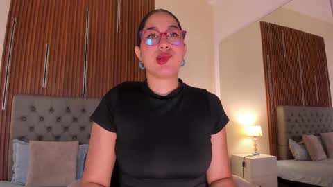 Snapshot of karoline21_ chatting on September 27, 1:49 pm Karoline  online show from September 27, 1:49 pm