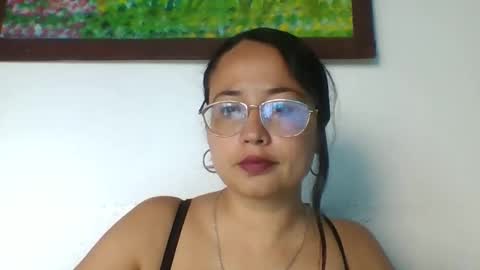 Snapshot of karoline_queen28 chatting on April 27, 7:01 pm Karoline online show from April 27, 7:01 pm
