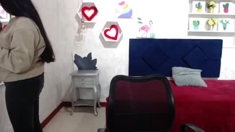 Isa online show from October 24, 5:26 am