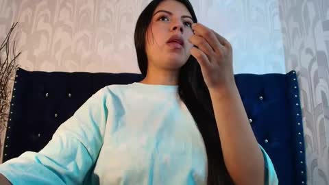 Isa online show from February 19, 4:19 am