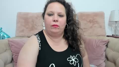 Snapshot of karolinejoyy chatting on January 2, 11:49 pm KarolineJoyy online show from January 2, 11:49 pm