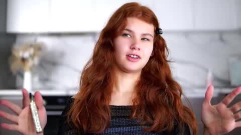 lina online show from November 24, 11:21 am