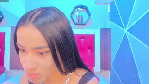 Snapshot of karoll014 chatting on October 11, 11:53 am Karol online show from October 11, 11:53 am