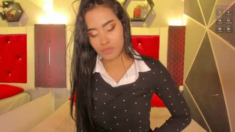 Karol online show from April 24, 1:46 pm