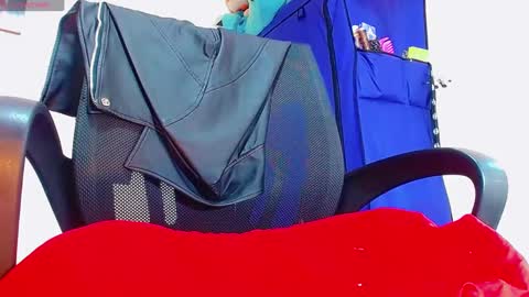 karol online show from February 11, 1:10 am