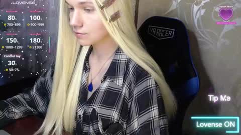 Caroline Fox online show from March 11, 11:05 am