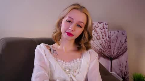 Angel online show from February 21, 1:12 pm