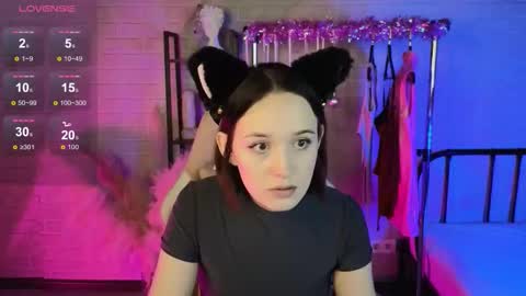 kaseykitty_ online show from December 18, 8:09 am