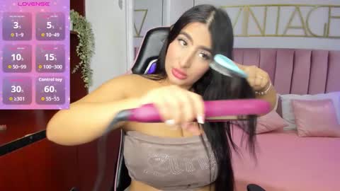 Snapshot of kaseythompson chatting on October 3, 12:02 pm kaseythompson online show from October 3, 12:02 pm