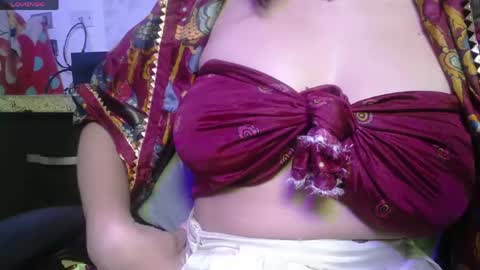 kasvhi online show from May 14, 8:15 pm