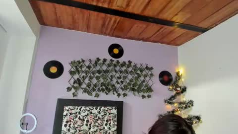 Snapshot of kassandra_james chatting on December 29, 9:30 pm kassandra james online show from December 29, 9:30 pm