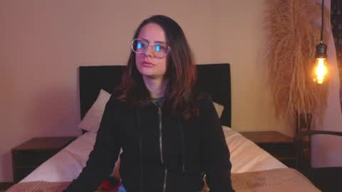 Snapshot of kassandra_james chatting on July 22, 1:14 pm kassandra james online show from July 22, 1:14 pm