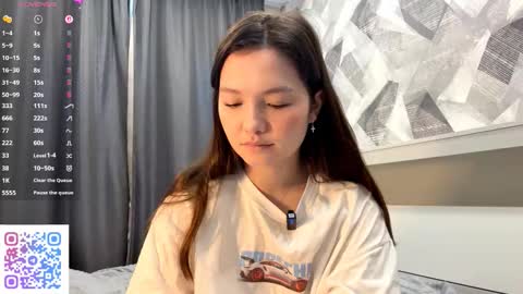 Kira online show from October 29, 8:27 am