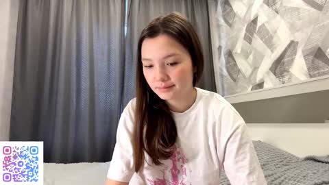 Kira online show from November 8, 9:20 am