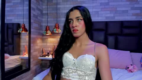 Snapshot of kassandraweked chatting on December 13, 9:41 pm Kassandra Weked online show from December 13, 9:41 pm