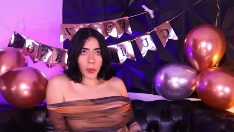 Snapshot of kassianoir_ chatting on May 26, 12:34 pm Kasi online show from May 26, 12:34 pm