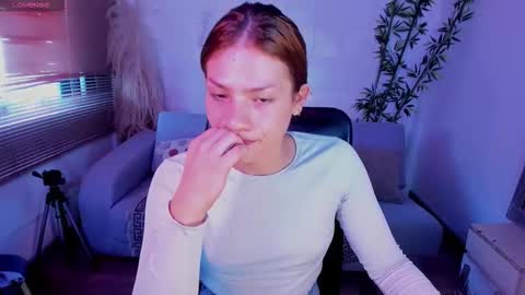 kassmonroe online show from October 19, 1:01 pm