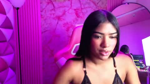 Snapshot of kassy_stone chatting on July 19, 4:27 am kassy Stone online show from July 19, 4:27 am