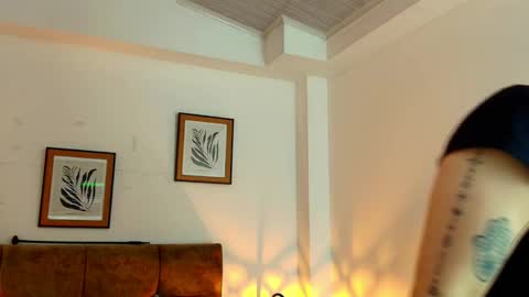 kat paradisse online show from April 30, 11:49 am