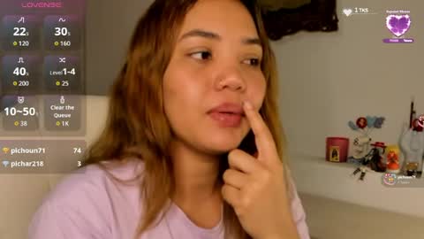 Snapshot of kata22sofia chatting on April 22, 7:15 pm kata22sofia online show from April 22, 7:15 pm
