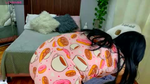 Snapshot of kataleya_29 chatting on November 16, 11:49 am kate online show from November 16, 11:49 am