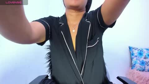 Snapshot of kataleya_amaya chatting on November 5, 9:31 am kataleya_amaya online show from November 5, 9:31 am