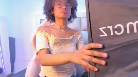 Snapshot of kataleya_js_ chatting on June 2, 3:41 am kataleya_js_ online show from June 2, 3:41 am